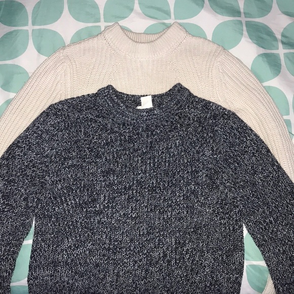 BASIC sweaters - Picture 1 of 4